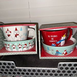 2 sets of cup and pet bowls